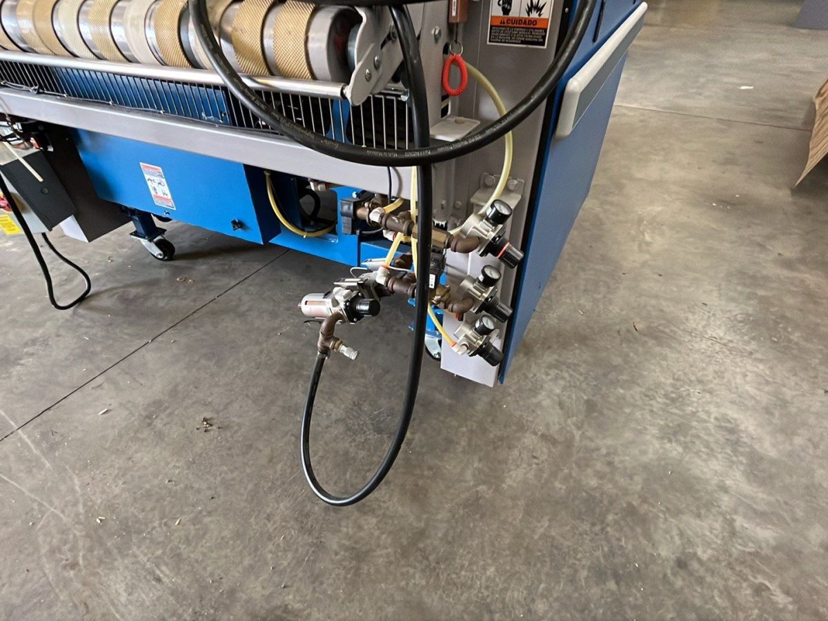 Chicago #Mini-S, Automatic Folder, Side Discharge w/Stacker, 480 V, 2012 - Image 6