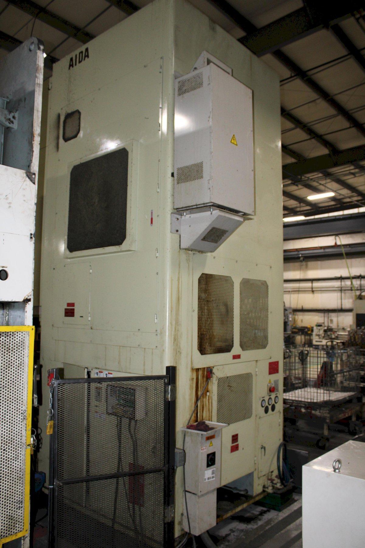 630 Ton, Aida #K1-6300, knuckle joint press, 8.66" stroke, 18.5" Shut Height, 1.94"adj, air clutch & brake - Image 2
