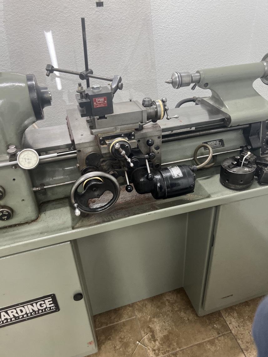 11" x 18" Hardinge #HLV-H, precision tool room lathe, 3-jaw chuck, self contained coolant system, 1982 - Image 5