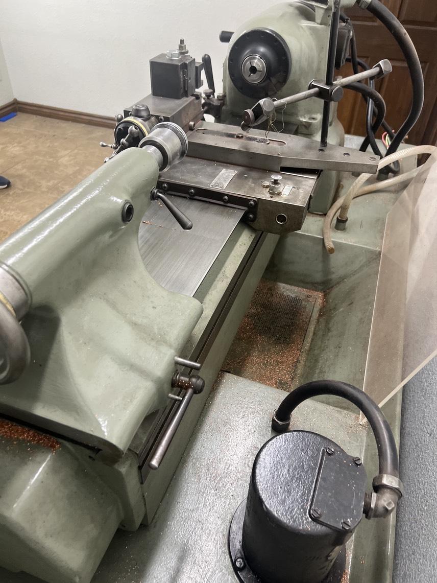 11" x 18" Hardinge #HLV-H, precision tool room lathe, 3-jaw chuck, self contained coolant system, 1982 - Image 6
