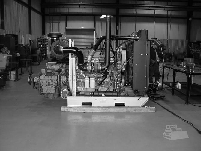 450 - 600 BHP IDMS, diesel engine power unit, 2100 RPM, Detroit Diesel 60 engine, Allison S6610 transmission - Image 1
