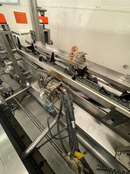 Adco #15D105-SS, semi-auto horizontal hot melt glue cartoner, 125 per min, 2000 - Image 4