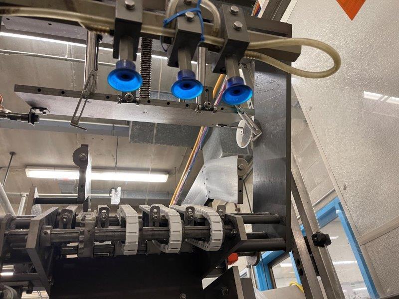 Adco #15D105-SS, semi-auto horizontal hot melt glue cartoner, 125 per min, 2000 - Image 10