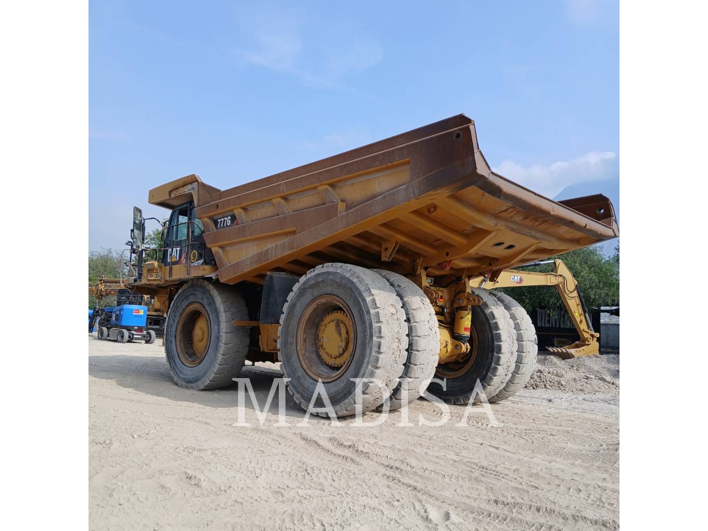 Caterpillar 777GLRC, Off Highway Truck, 31678 hours, S/N: TNM00513, 2012 - Image 4