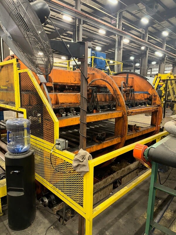 20000 lb. Automatic Feed Co., Bundle Turnover, 90" wide x 34" gap, 173" max length, 5" diameter Conveyor Rolls - Image 4