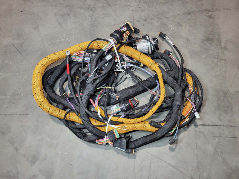 Caterpillar #521-1966, harness asseumbly, new surplus - Image 1