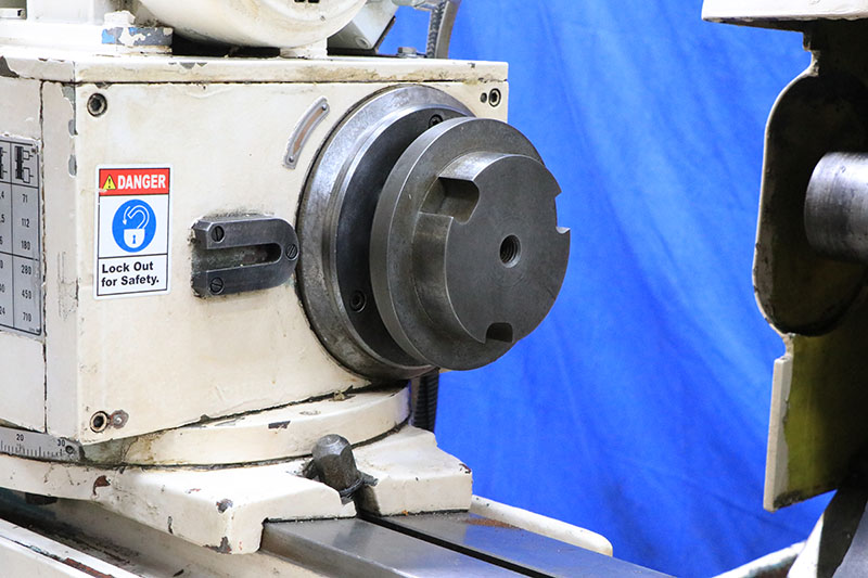 11" x 24.8" Tos Hostivar #BUAJ 28-630, universal cylindrical grinder, 16" x 1-1/2" x 5" wheel, automatic - Image 5