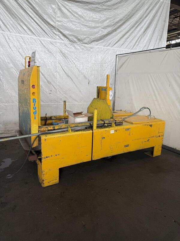 Brudi, hydraulic pallet changer / load transfer station - Image 3