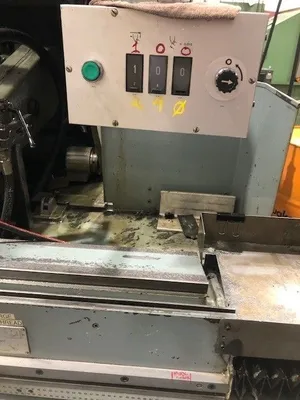 Reishauer #UL-900, external thread grinder, 35" grind length, lots of tooling, aerospace plant, excellent - Image 8