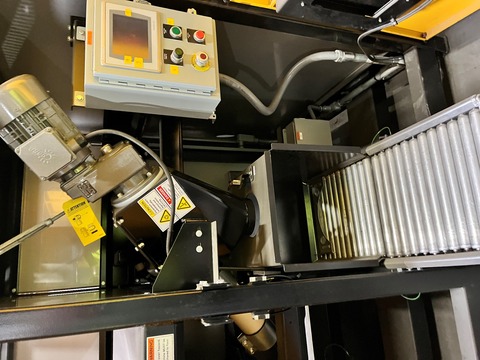 Super Sack unloader, integrated weigh cell & controls, powered bucket loader - Image 6