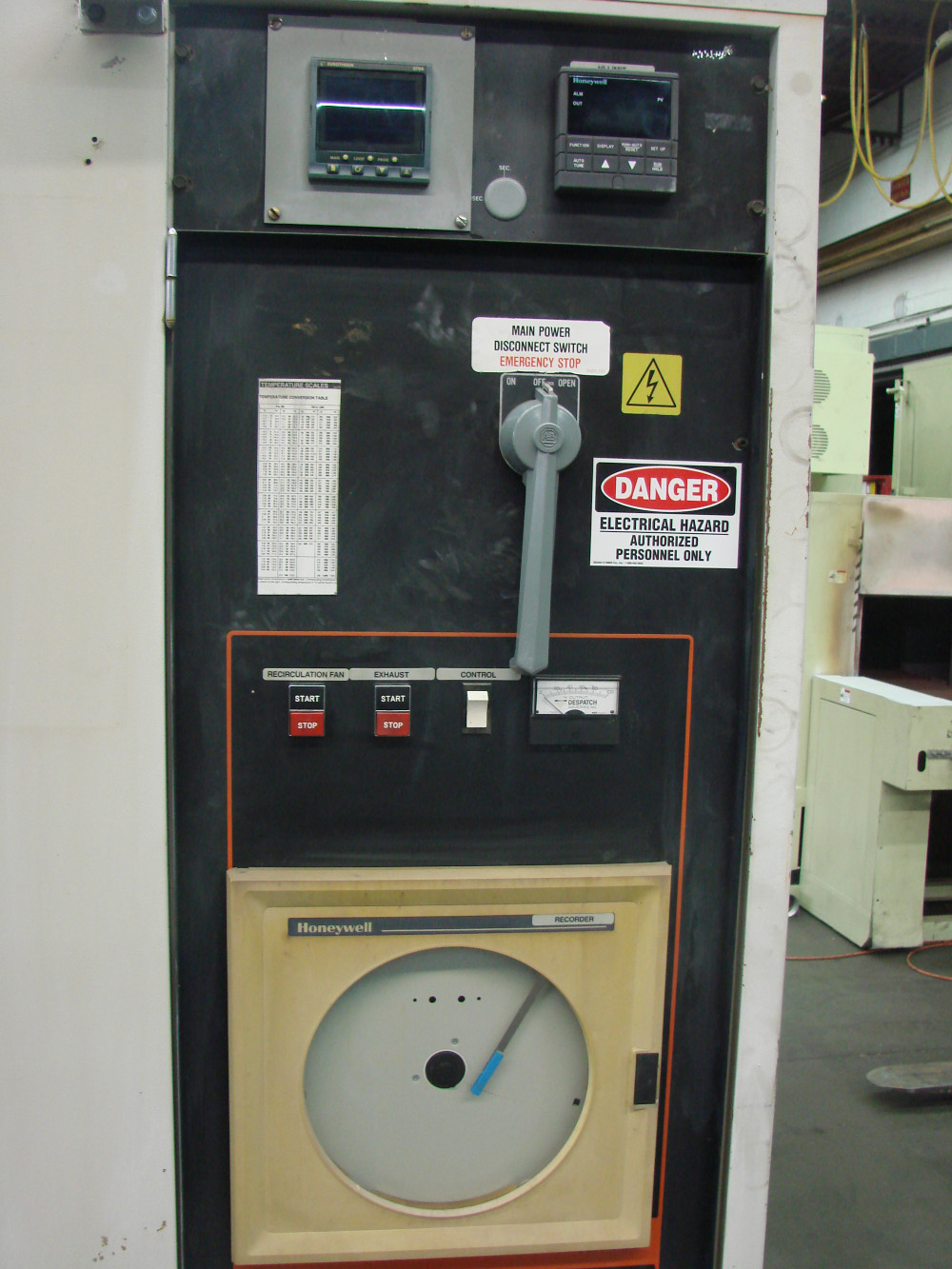 48" width x 42" H x 30" L Despatch #VRE2-35-1, horiz-air, Class A solvent rated, 850&deg;F - Image 4