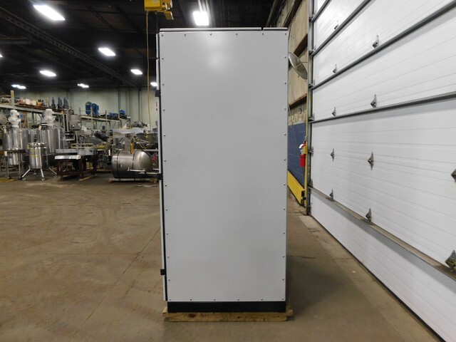 900 HP Yaskawa, G544600CB, Vector VFD drive, 1200 FLA, 480 VAC, 3 phase - Image 4