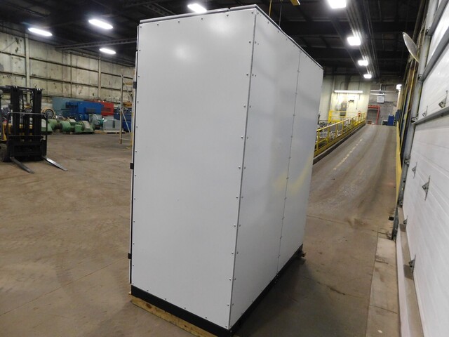 900 HP Yaskawa, G544600CB, Vector VFD drive, 1200 FLA, 480 VAC, 3 phase - Image 5
