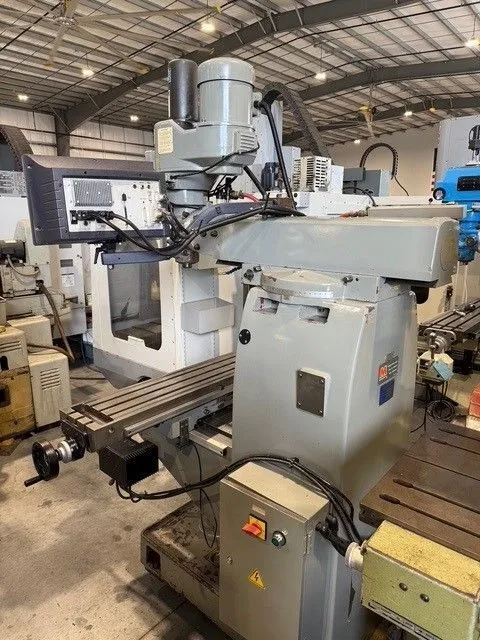 Sharp #HMV, CNC vertical mill, 10" x50"tbl., 3 HP, 38" X, 16.5"Y, 17" Z, R8, 60-4200 RPM, Acu-Rite MillPwr - Image 5