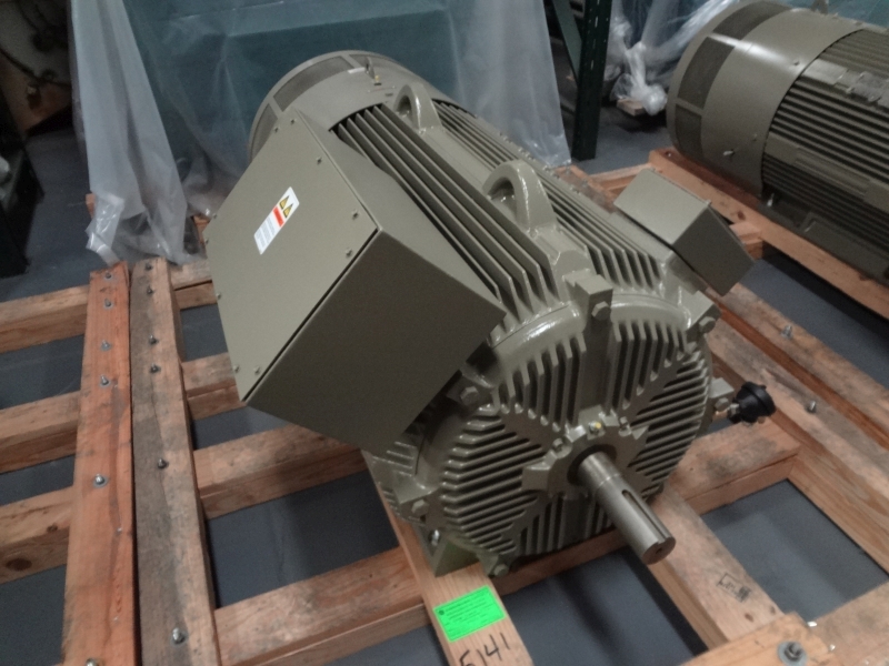 450 HP 3600 RPM General Electric, Frame 5011LS, TEFC, BB, new, 2300/4000 Volts - Image 1