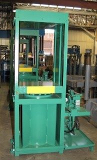 170 Ton, 24" x 24", up-acting, slab-side, 34" daylight, 22" stroke, some valves, 83" tall, #1995 - Image 1
