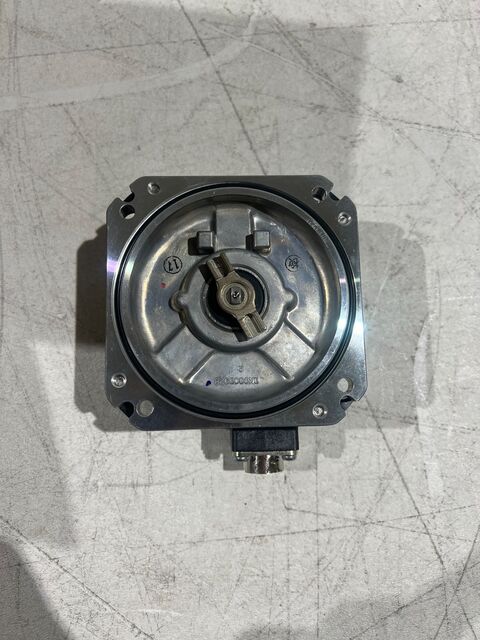 Mitsubishi #0SA105S5A, Absolute Position Encoder - Image 2