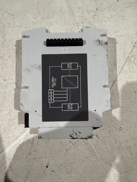 Mitsubishi #WSO-GCC100202, CPU/Control Board Automation, 1.4 Watts, 24 VDC - Image 2