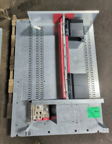 500 Amp. Square D, HCP, I-Line Panelboard Interior, 208Y/120 V 3PH 4W 42 Space NOS - Image 4