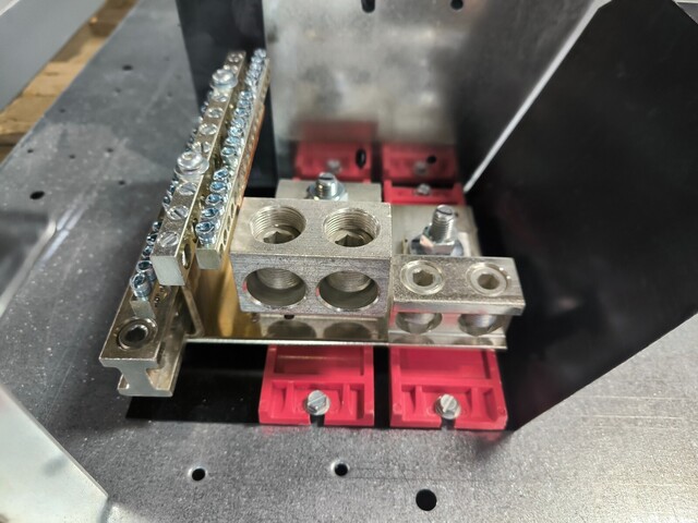 500 Amp. Square D, HCP, I-Line Panelboard Interior, 208Y/120 V 3PH 4W 42 Space NOS - Image 5