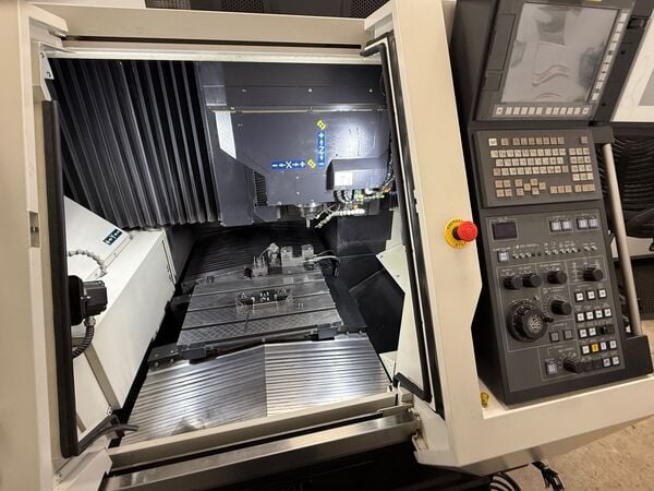 Roku Roku #Android-II, CNC vertical machining center, 20 automatic tool changer, 17.7" X, 13.8" Y, 7.9" Z - Image 1