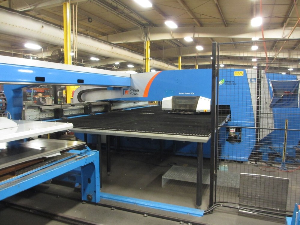 Prima Power #SG-e6, punch shear combo, 33 ton, 60" x 120" table, 20 station, 4 automatic index, 2014 - Image 1