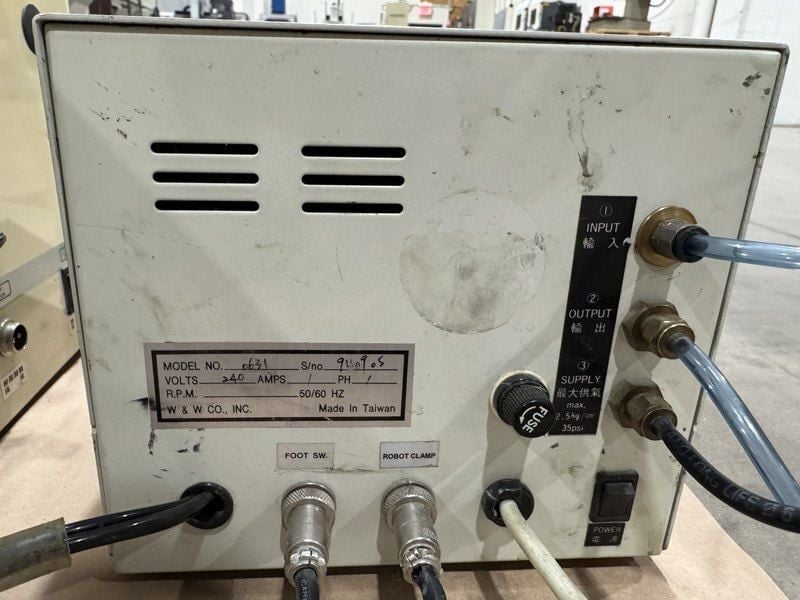 W & W Co. #0661 Vacuum Wax Injector, 30 psi, 240V, Auto-Clamp, Pressure Controller - Image 8