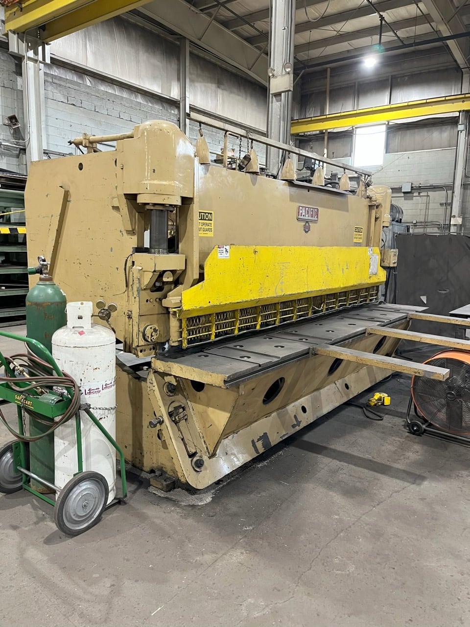 3/8" 12' Pacific #375R12, Hydraulic Power Squaring Shear, 12' 3" between housing, 36" Back Gauge, 1" x 0' x - Image 2
