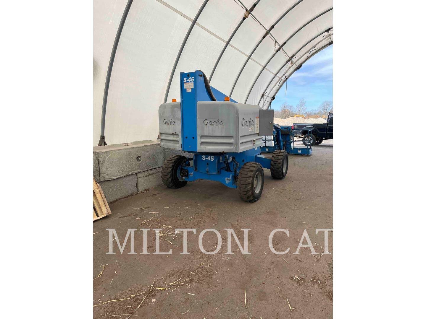 Genie Industries S45, Articulated Boom Lift, 2700 hours, S/N: S4514-19654C, 2014 - Image 4