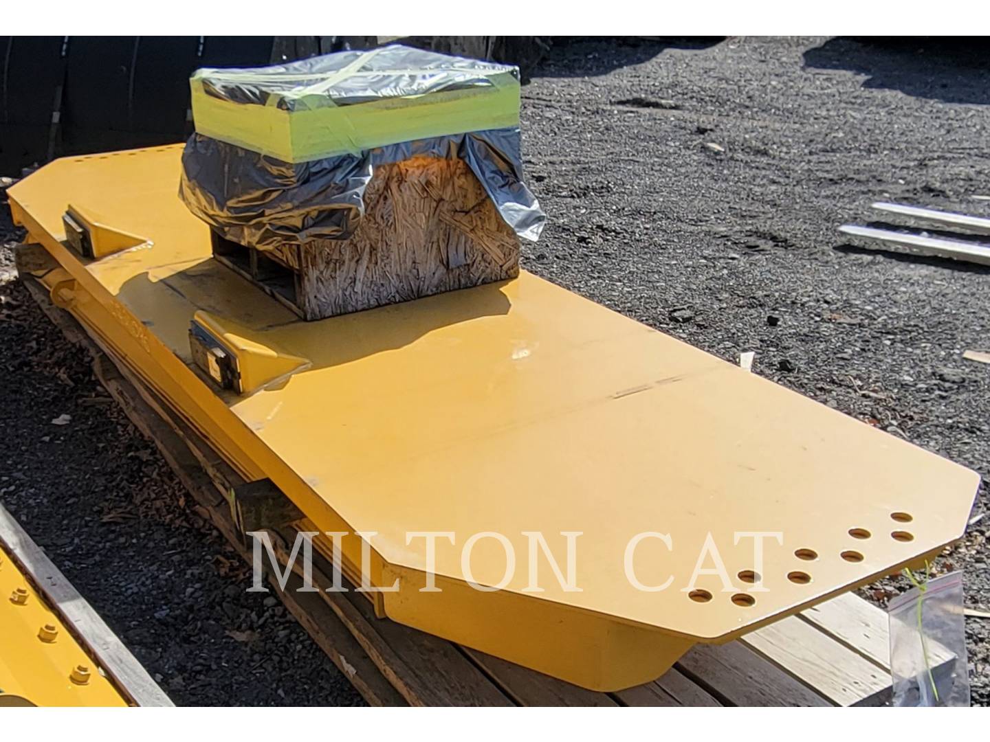 Caterpillar 745 SCISSOR TAILGATE, Bucket, S/N: MC-000062268, 2022 - Image 4