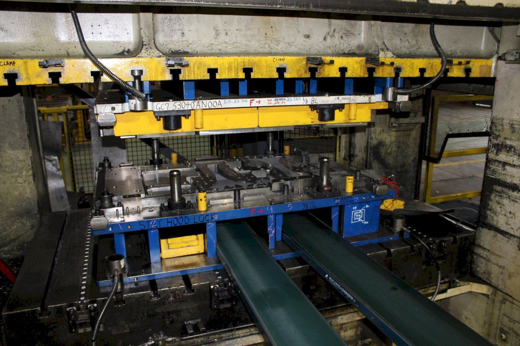 440 Ton, Komatsu #L2M400-3BM, straight side double crank, 11.8" stroke, 27.5" Shut Height, 5.91" adj., 96.46" - Image 5