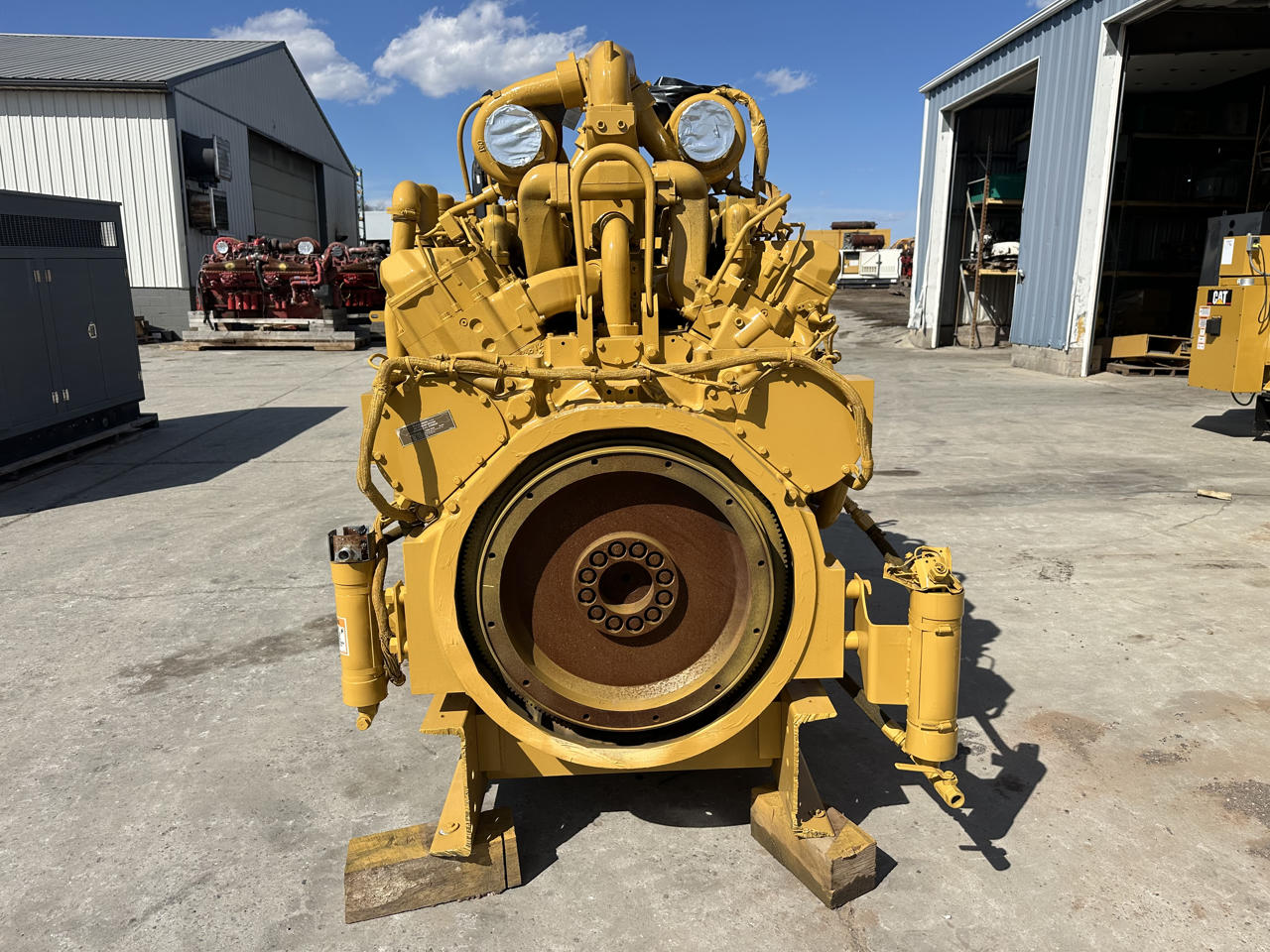 Caterpillar #3512B, industrial engine take out of generator set, 750 hours, 2000 - Image 6