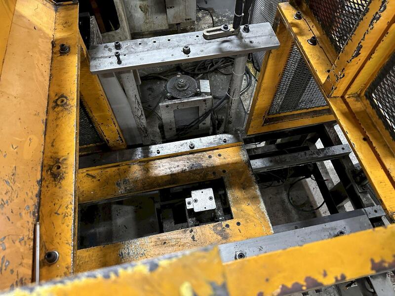 Orii, blank de-stacker robot, dual pallet, air lift cylinder - Image 4