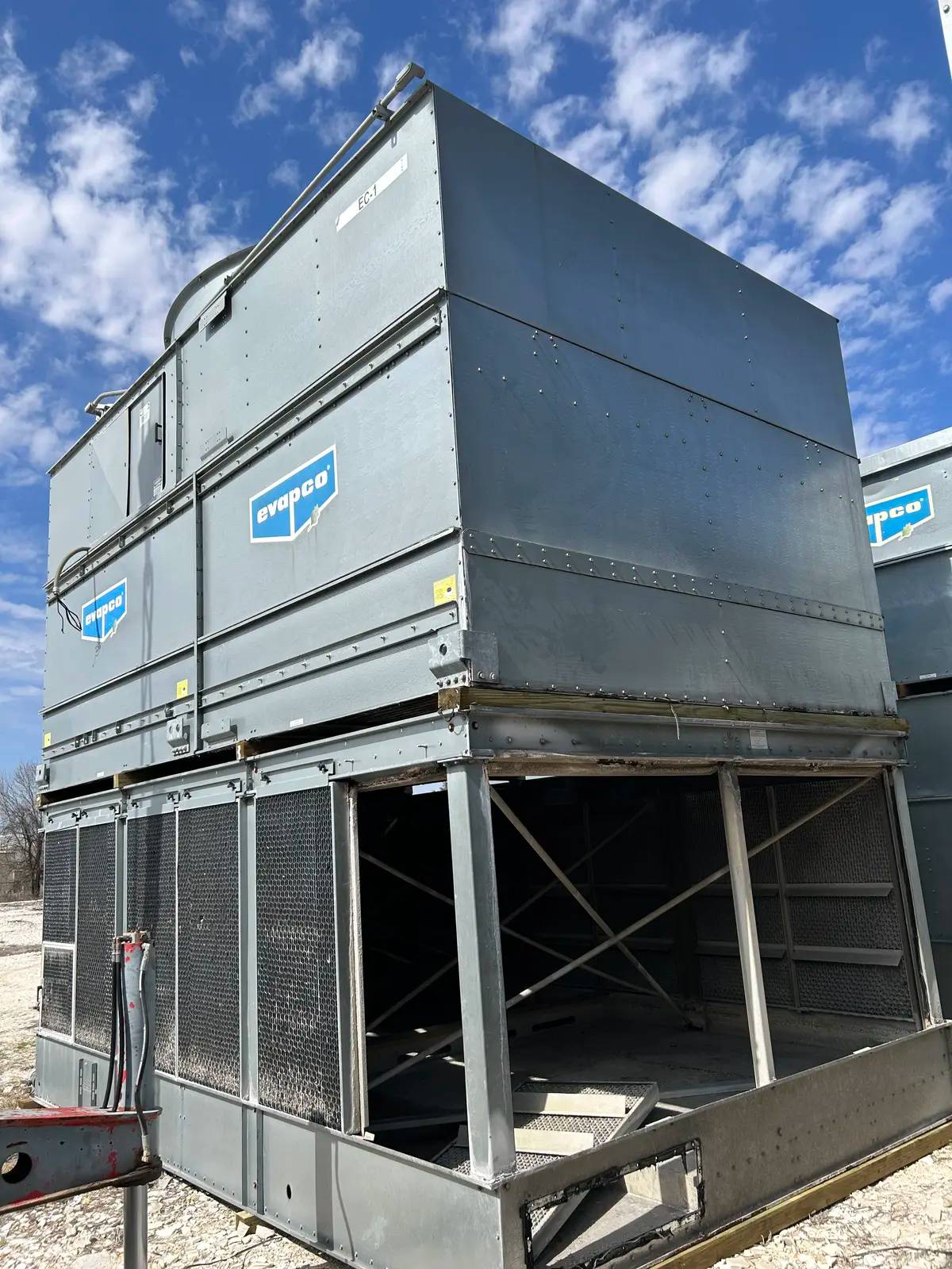 892 Ton, Evapco #ATC-1784E-1G, Evaporative Condenser, 400 psig, 136,000 CFM, R-717, 120.5 cu.ft. coil, 7.5 HP - Image 3