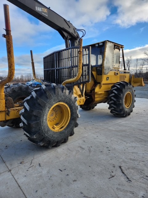 Fabtek #344B Forwarder, Brand New Rubber, 2000 Hrs On Refurbished Engine, 1998 - Image 2