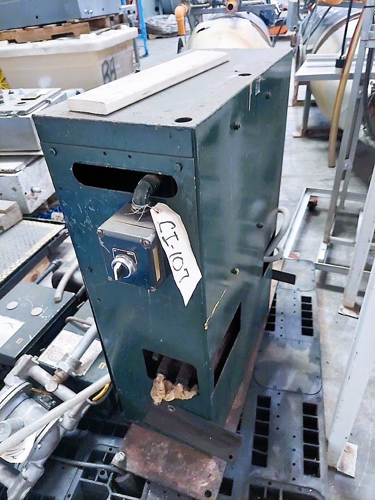 Tubar, box dumper, w/ pressure sense trigger mat, 39" width x 38" H x 48" L - Image 4