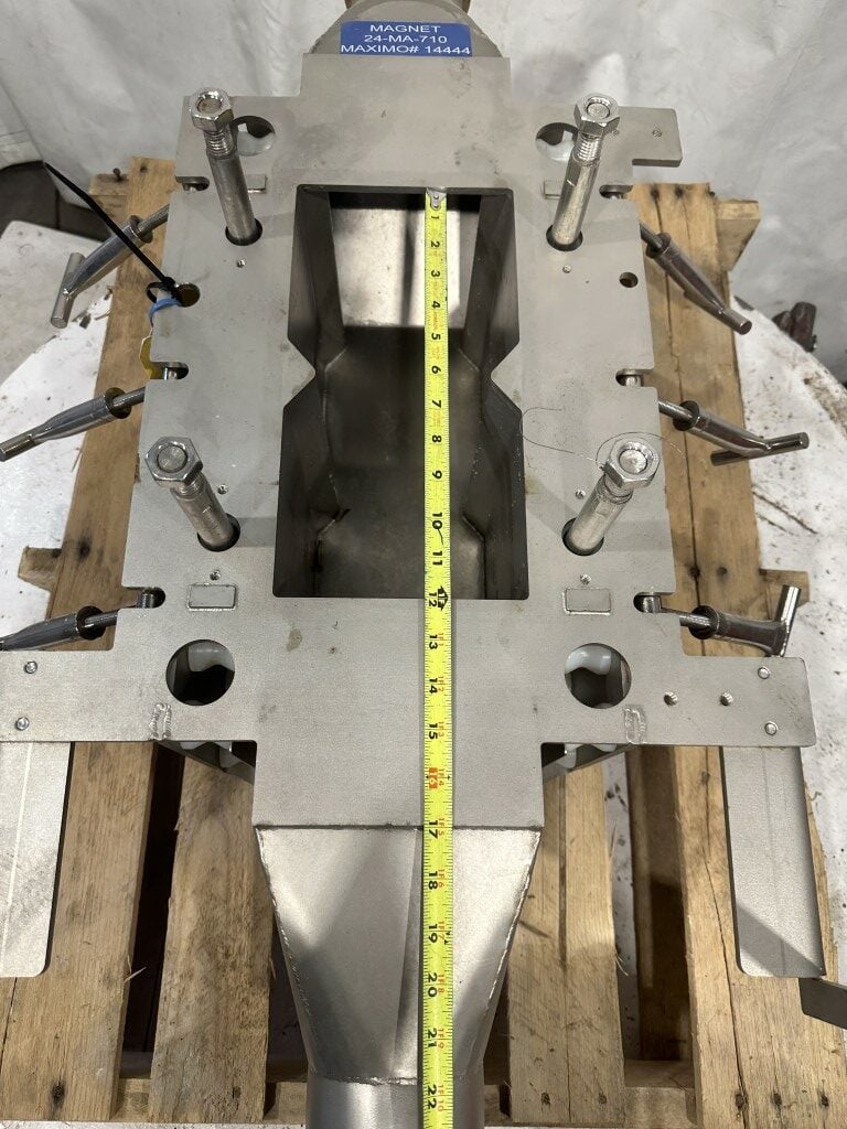 IMI #24-MA-710, Magnet Housing for Pneumatic Conveying, Stainless Steel, No Magnets Installed, 4" diameter - Image 9