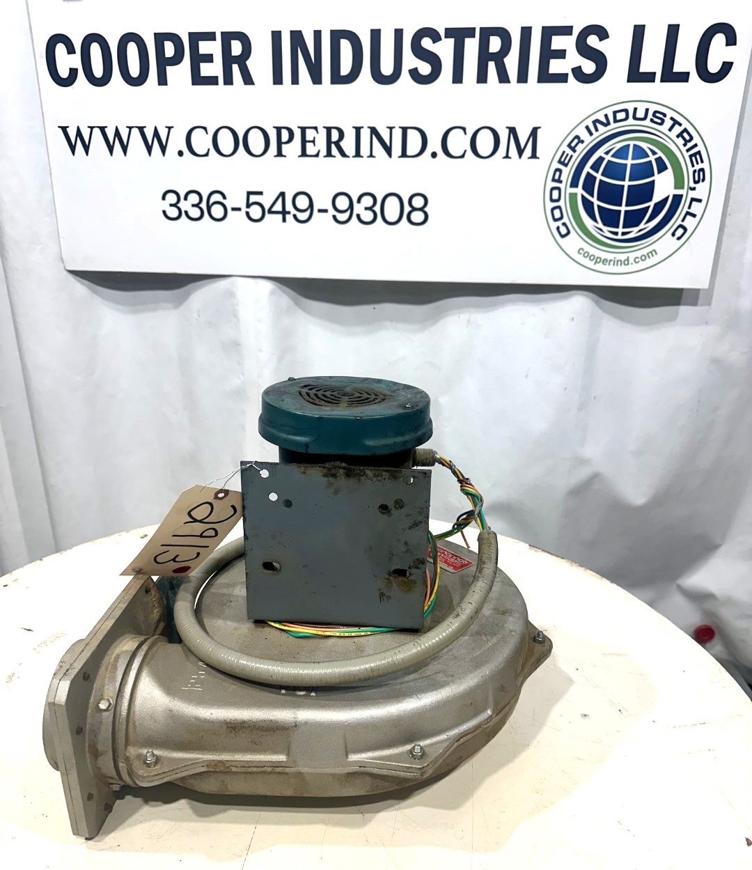 Cincinnati Fan #PB-10A, Blower, Cast Aluminum Housing, 5.5" diameter Inlet, 5" diameter Outlet, 1 HP, 3450 - Image 2