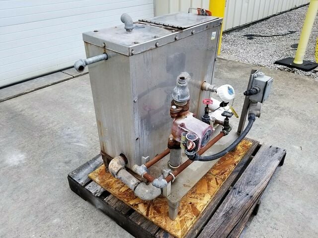 16 gallon Stainless Steel Insulated Mix Tank w/Pump, 10.5" x 26" x 24" H Tank, 32 GPM Pump - Image 4