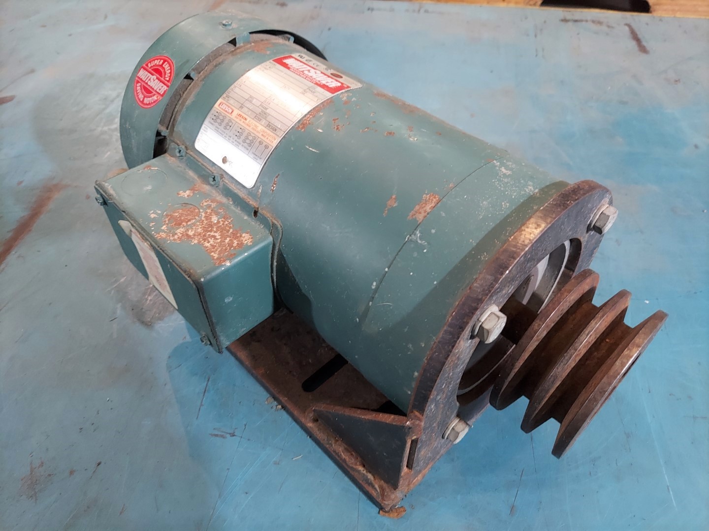 2 HP 1745/1435 RPM Leeson Wattsaver #C145T17FC38C, Inverter Duty AC Motor, 3 Phase, 60/50 Hz, 208-230/190 V - Image 2