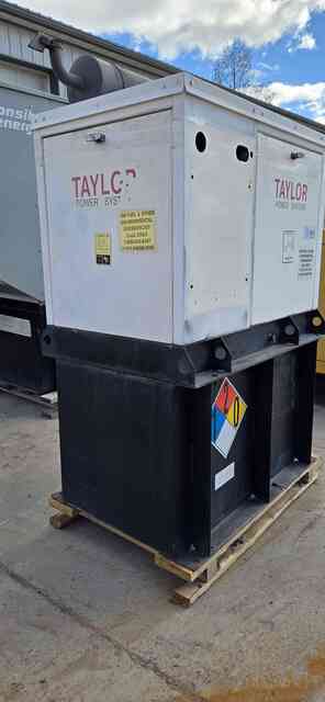 20 KW Taylor, Diesel Generator, Isuzu 4LE1 engine, 516 hours, 1 phase, 240 Volts - Image 8