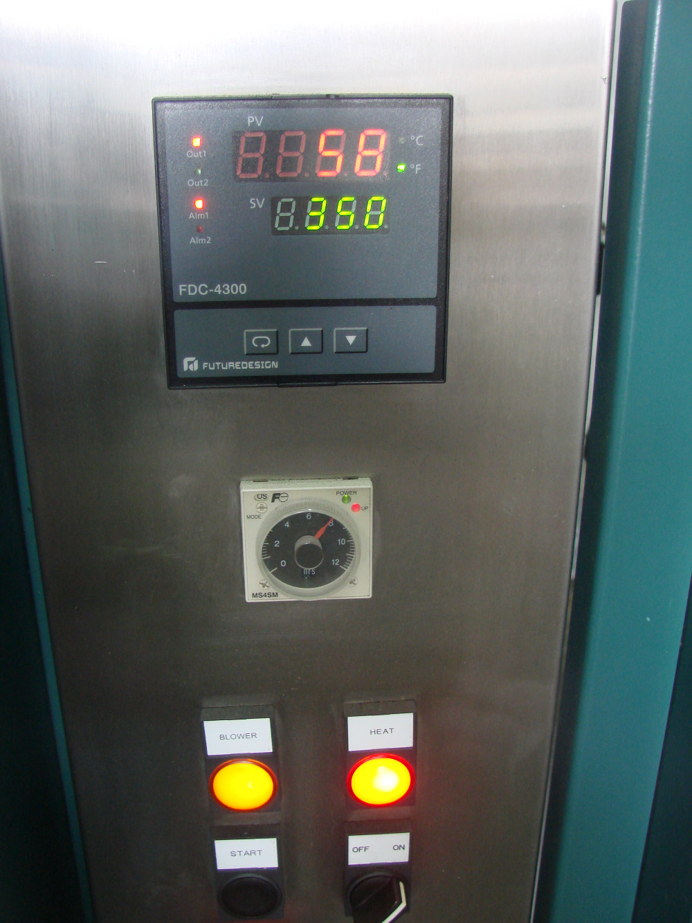 48" width x 72" H x 48" L Grieve #WTH446-650, 460V., 650&deg;F, UNUSED - Image 4