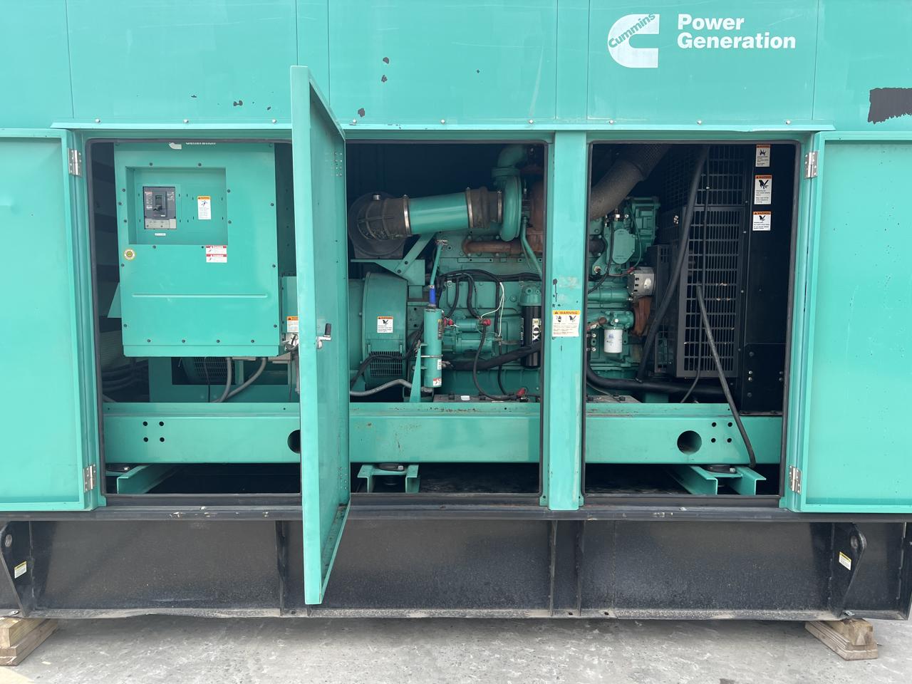 400 KW Cummins, Onan #DFEH-7211649, diesel generator set, enclosed, base fuel tank, 277/480 Volts, Tier 2 - Image 6