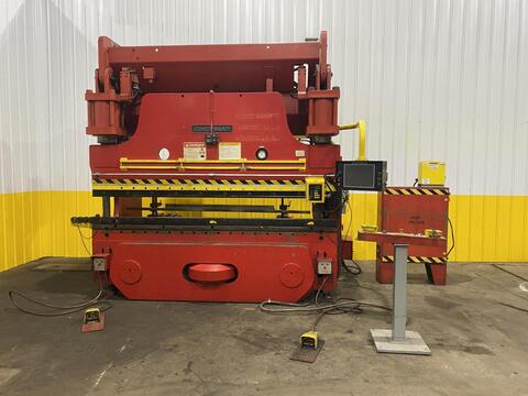230 Ton, Cincinnati #230-8AS, hydraulic CNC press brake, 10' overall, 102" between housing, 10" stroke, 17" - Image 4