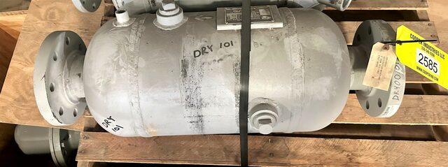 Dry-Flow #L1R, Moisture Steam / Air/Water Separator Dryer, carbon steel, 4" Pipe, 200 psi @ 400 F, 2008 - Image 1