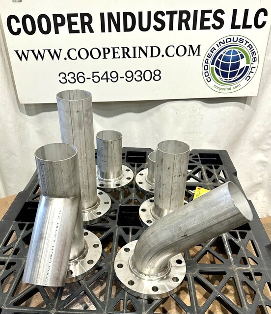 Stainless Weld on Pipe Fittings w/Stub Ends, 150 lb. Flange, 4" diameter, 4" Stubs, 6 Qty. - Image 3