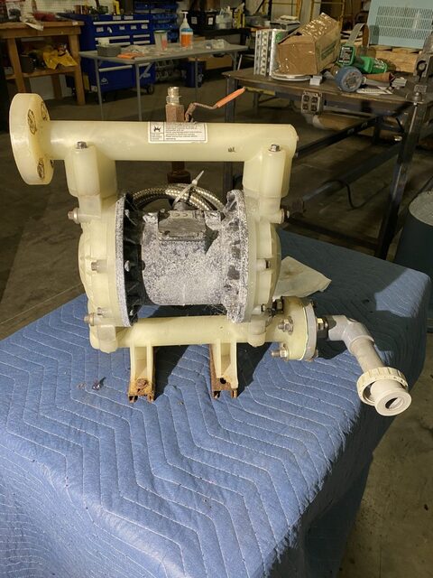 Warren Rupp Sandpiper, Plastic Diaphragm Pump - Image 6
