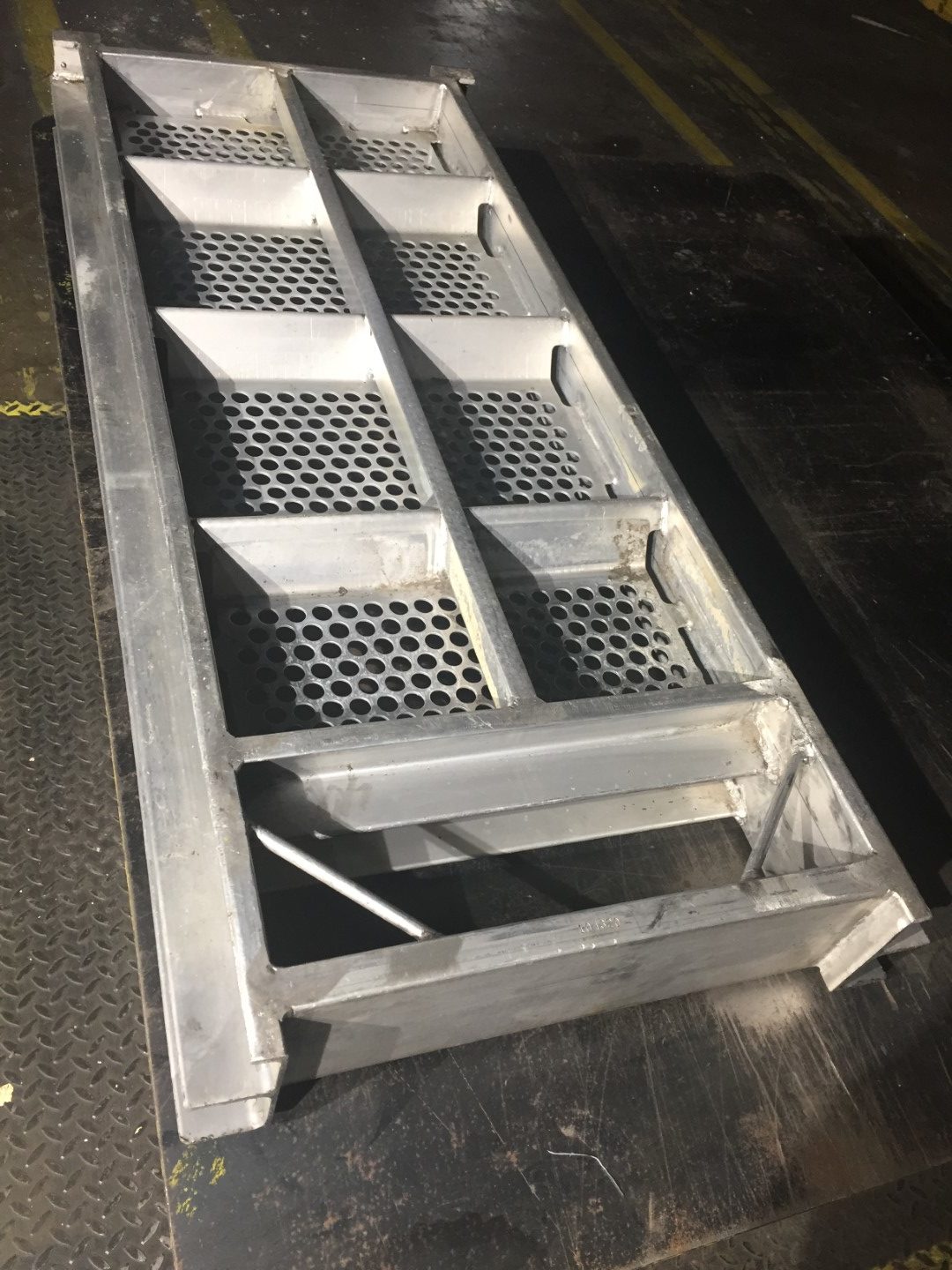 Aluminum Screen Frames for Rotex Model 12 Automatic Tension Screener, 2 Qty. - Image 1