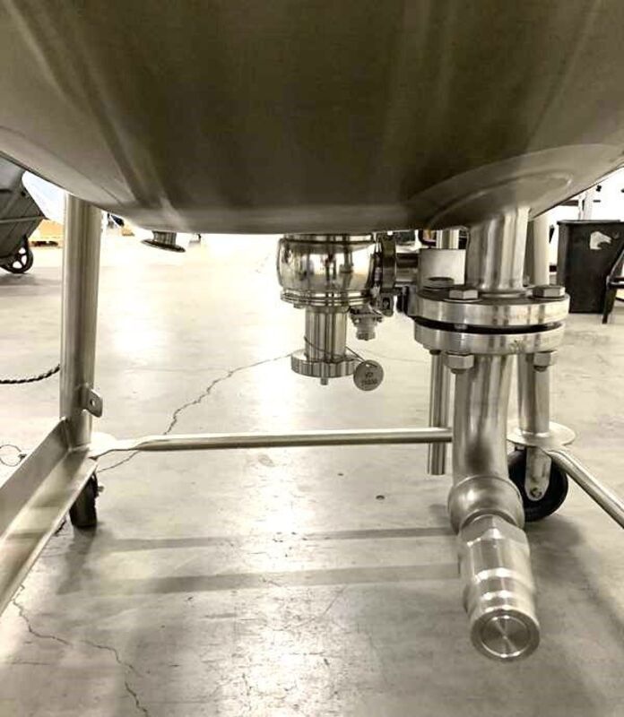100 gallon Feldmeier, sanitary Stainless Steel jacketed reactor / fermenter w/ mixer, 150 psi @ 350°F - Image 4