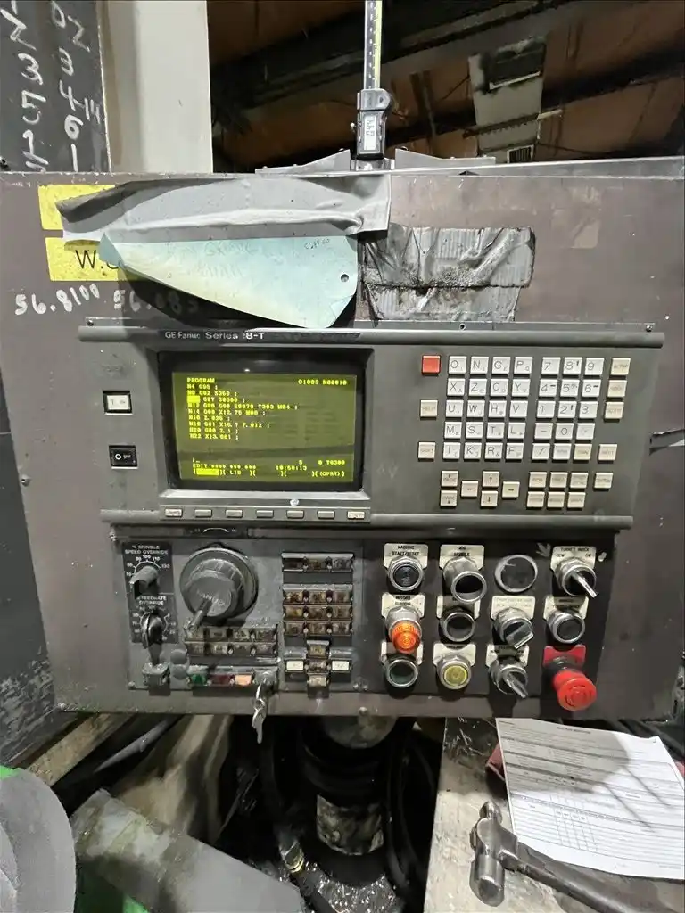 Motch & Merryweather #135VNC, CNC vertical turret lathe, GE Fanuc 18T, 30" chuck, 35" swing, chip conveyor - Image 5